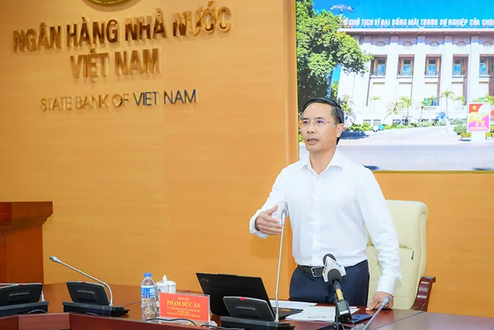 46 ngân hàng đồng thuận giảm lãi suất huy đông và cho vay sau khi họp với Ngân hàng Nhà Nước