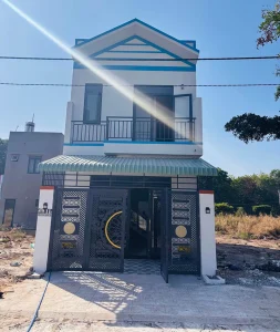 Cần bán nhà phố hoàn thiện gần KCN Rạch Bắp, TP Bến Cát